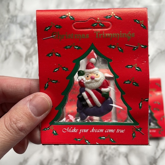 Vintage Santa Pin / Brooch lot in Packages LOT OF 5 PC. - Picture 2 of 6